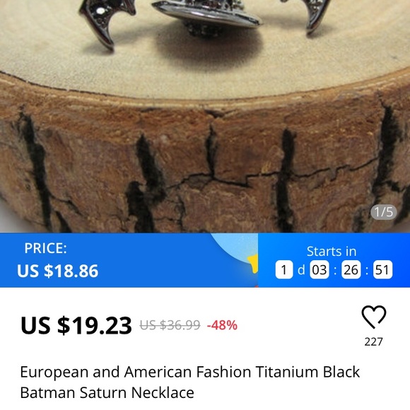 Alert! Fake VW Batwing Necklaces! - Picture 2 of 3